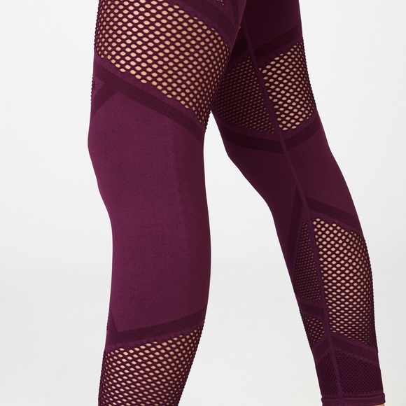 Fabletics Mosaic High-Waisted 7/8 Size XS - Picture 3 of 8